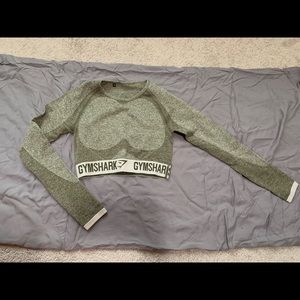 Gymshark long sleeve cropped workout shirt